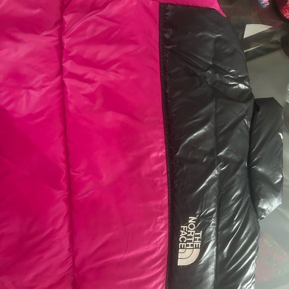 The North Face Pink and Black Jacket - Picture 2 of 4
